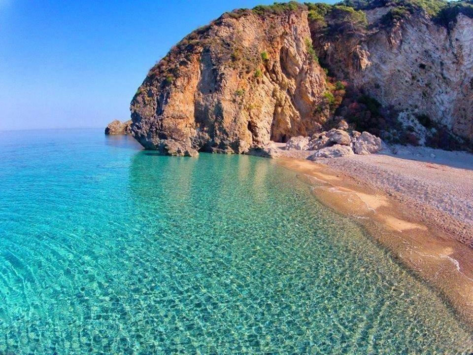 Casa Lela 1...Όπως Μια Φορά...Like Once Apartman Míli Kültér fotó